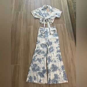 JUST BE QUEEN 

Stylish Blue Tie-Dye Women's Wide Leg Jumpsuit